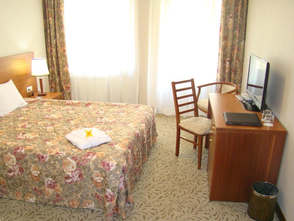 Iris Hotel Almatı Oda fotoğraf